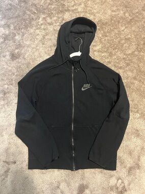 Nike Black fleece Full-Zip Hooded Jacket with Reflective Swoosh